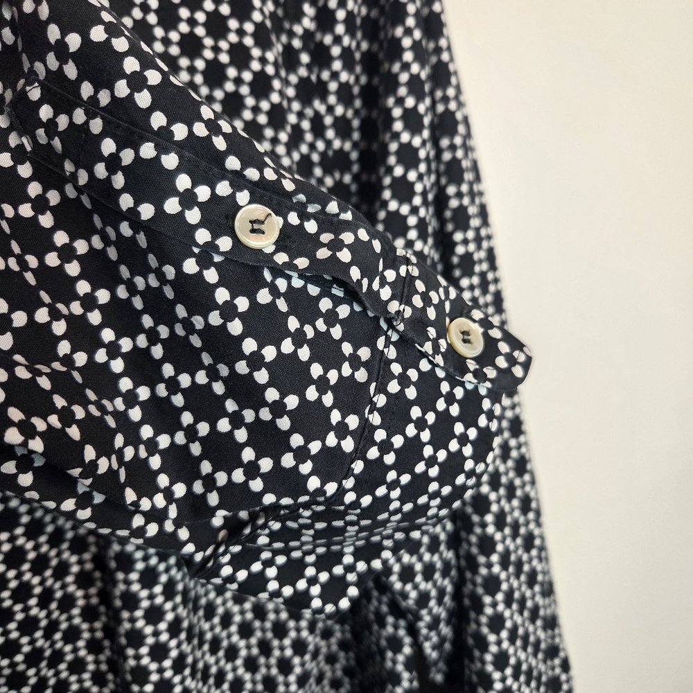 Talbots Plus Non-Iron Popover Blouse Black White Print Size 22W - Picture 3 of 6